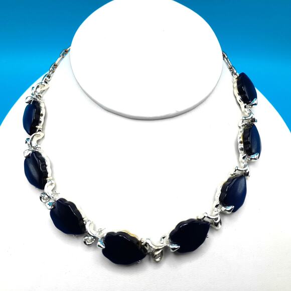 Vintage Dark Blue Moonglow Choker Necklace, Silver Tone, 1950s Vintage Jewelry - Picture 2 of 11